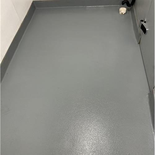 Ceramic (tile and grout) after service